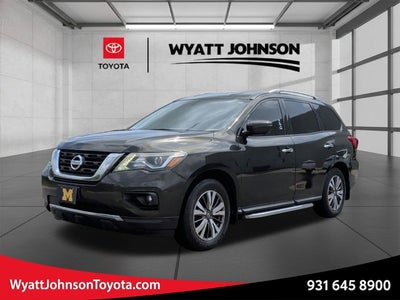 2017 Nissan Pathfinder SL