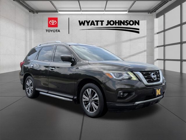 2017 Nissan Pathfinder SL