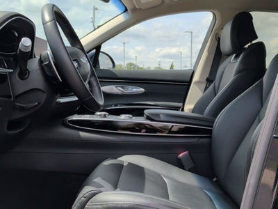 2025 Genesis GV70 2.5T