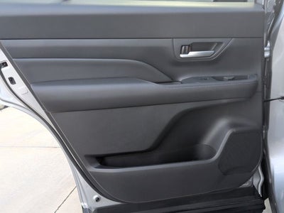 2025 Toyota Grand Highlander LE