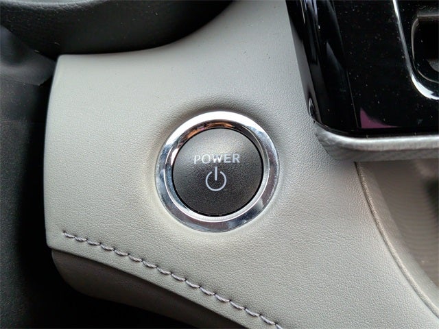 2023 Toyota Highlander Hybrid Platinum