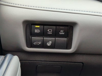 2023 Toyota Highlander Hybrid Platinum