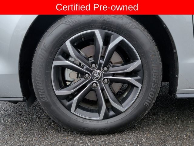 2025 Toyota Sienna Platinum 7 Passenger