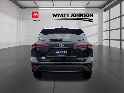 2023 Toyota Highlander XLE