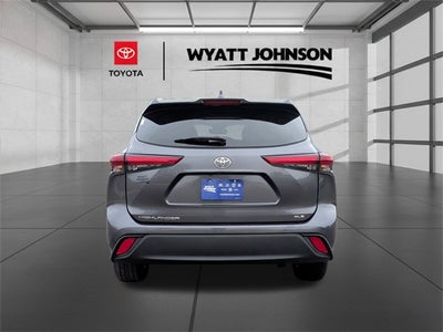 2023 Toyota Highlander XLE