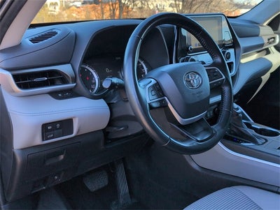 2023 Toyota Highlander L