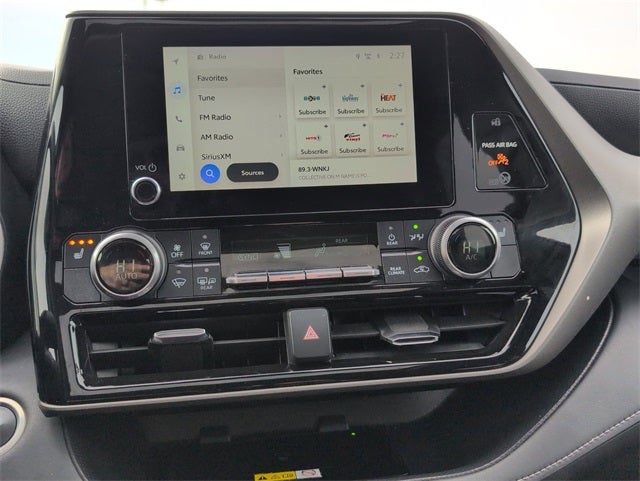 2024 Toyota Highlander XLE