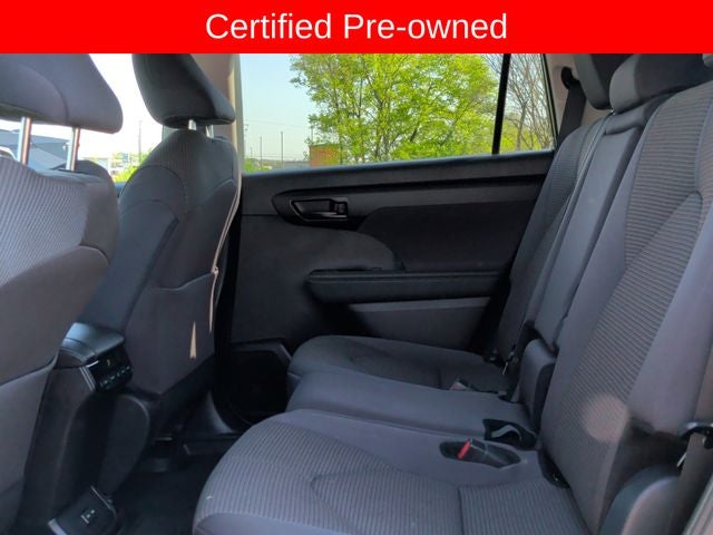 2025 Toyota Highlander LE