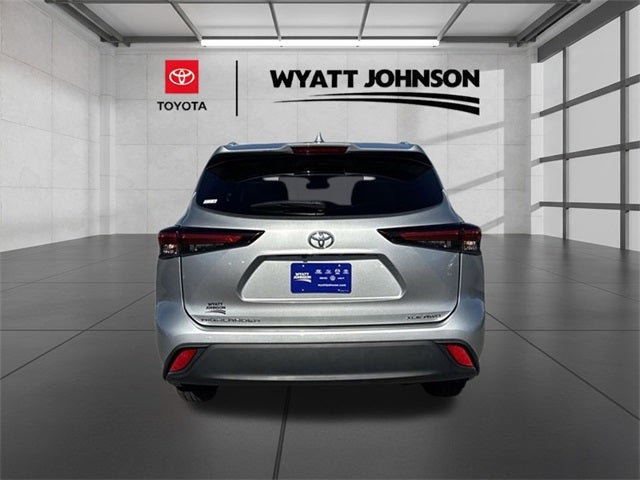 2024 Toyota Highlander XLE