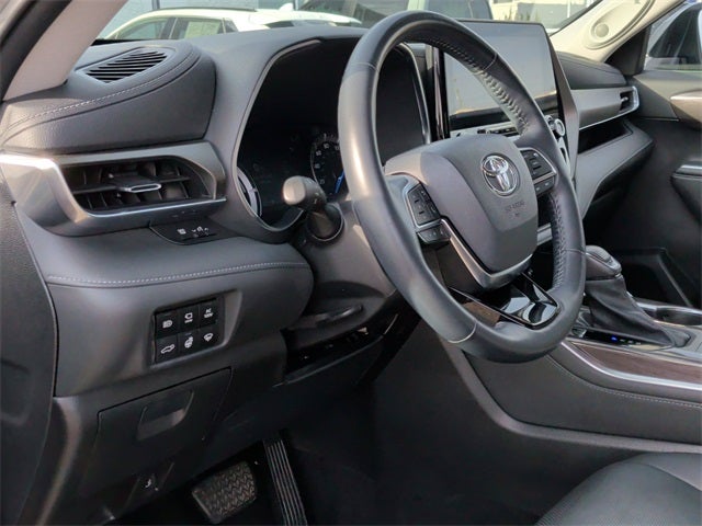 2020 Toyota Highlander Hybrid Limited