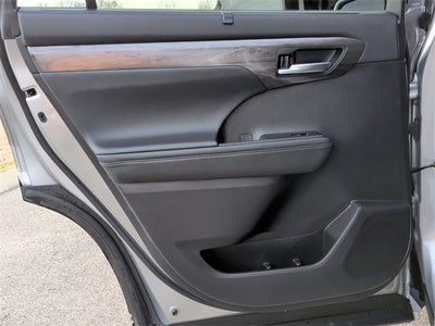 2020 Toyota Highlander Hybrid Limited