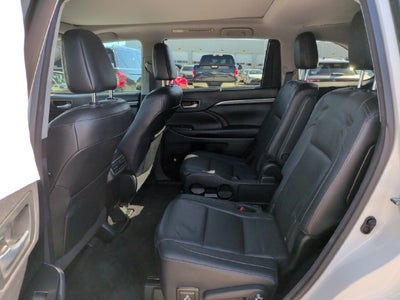 2016 Toyota Highlander Limited Platinum V6