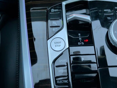2025 BMW X5 xDrive50e