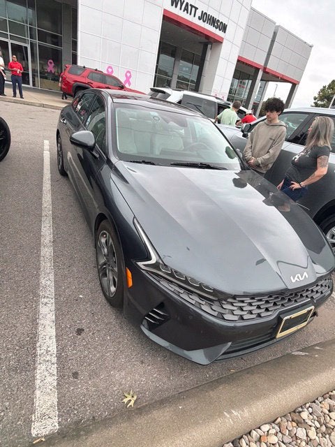 2022 Kia K5 EX