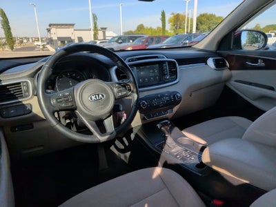 2017 Kia Sorento LX