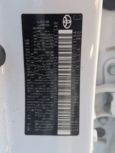 2024 Toyota Corolla LE