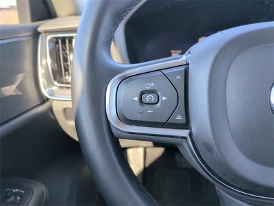 2024 Volvo S60 B5 Core Dark Theme