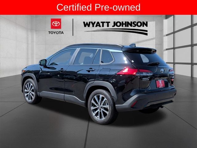 2025 Toyota Corolla Cross XLE