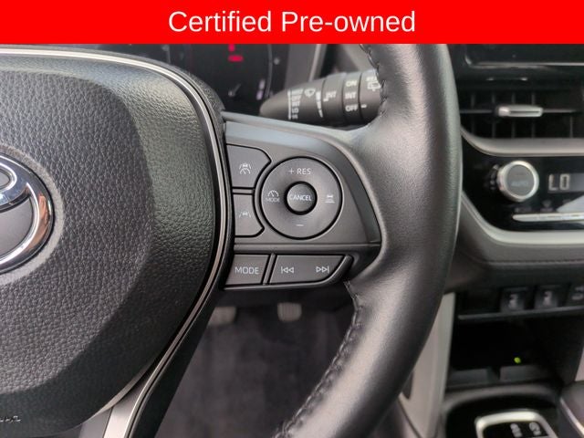 2025 Toyota Corolla Cross XLE