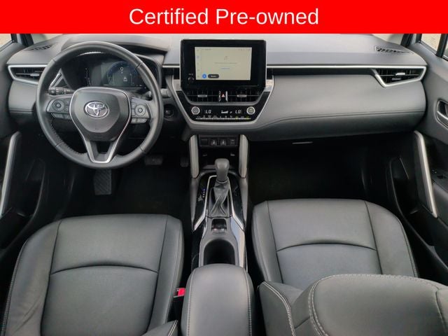 2025 Toyota Corolla Cross XLE