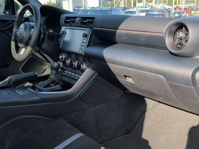 2025 Toyota GR86 Premium