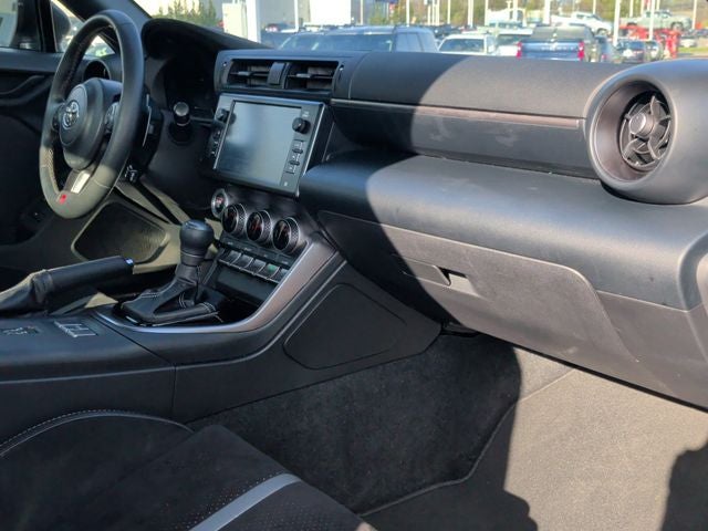 2025 Toyota GR86 Premium