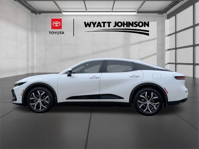 2023 Toyota Crown XLE