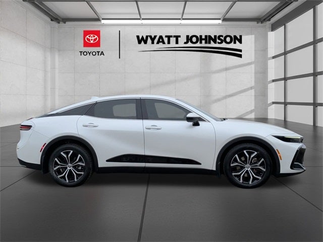 2023 Toyota Crown XLE