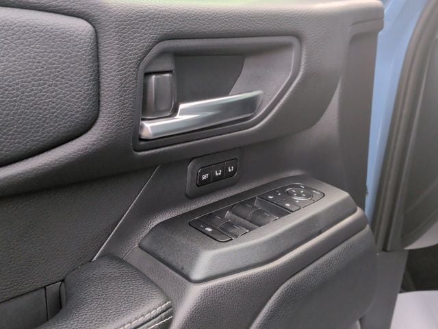 2025 Toyota Land Cruiser Base Premium