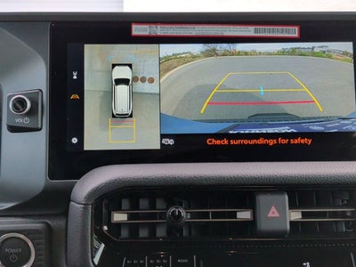 2025 Toyota Land Cruiser Base Premium