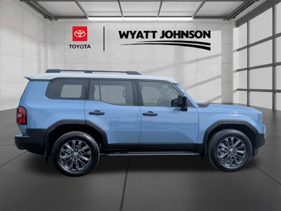 2025 Toyota Land Cruiser Base Premium