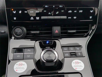 2025 Toyota bZ4X Limited