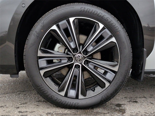 2025 Toyota bZ4X Limited