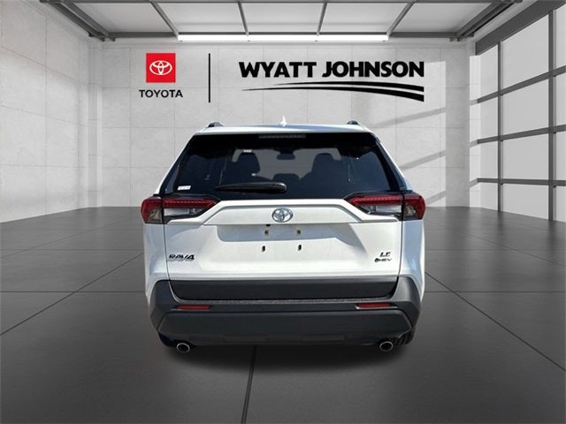 2025 Toyota RAV4 Hybrid LE