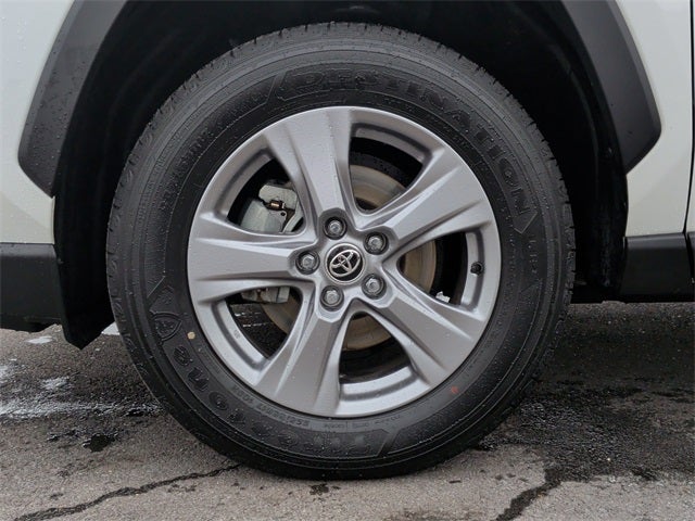 2025 Toyota RAV4 Hybrid LE