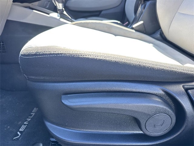 2020 Hyundai Venue SEL