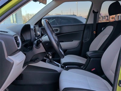 2024 Hyundai Venue SEL