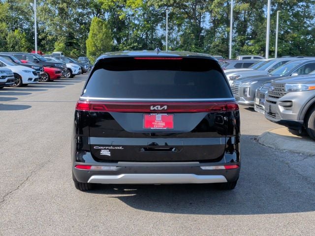 2022 Kia Carnival LXS