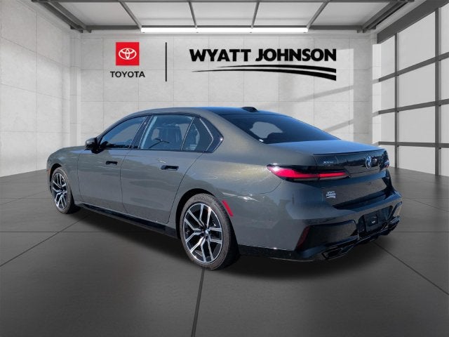 2023 BMW 7 Series 760i xDrive
