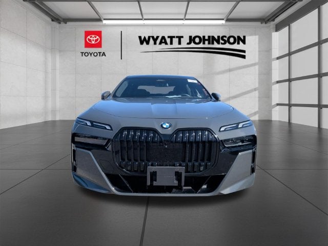 2023 BMW 7 Series 760i xDrive