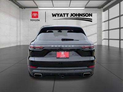 2021 Porsche Cayenne Base