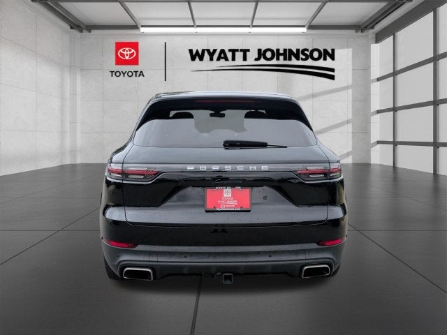 2021 Porsche Cayenne Base