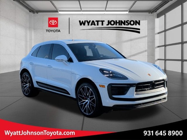 2022 Porsche Macan S