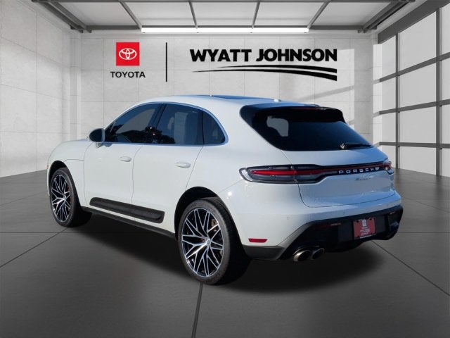 2022 Porsche Macan S