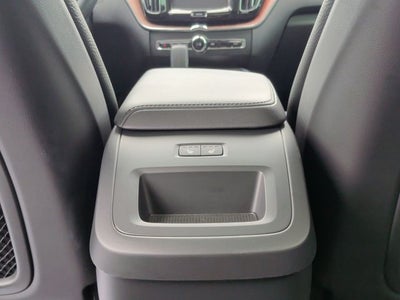 2024 Volvo XC60 B5 Plus Dark Theme