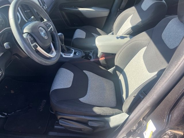 2014 Jeep Cherokee Sport