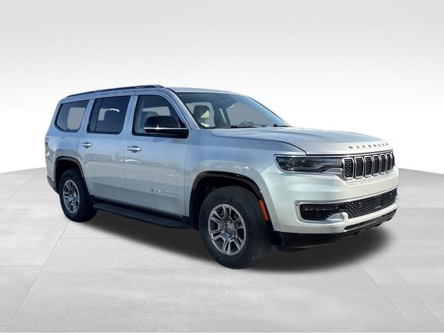 2023 Jeep Wagoneer Base