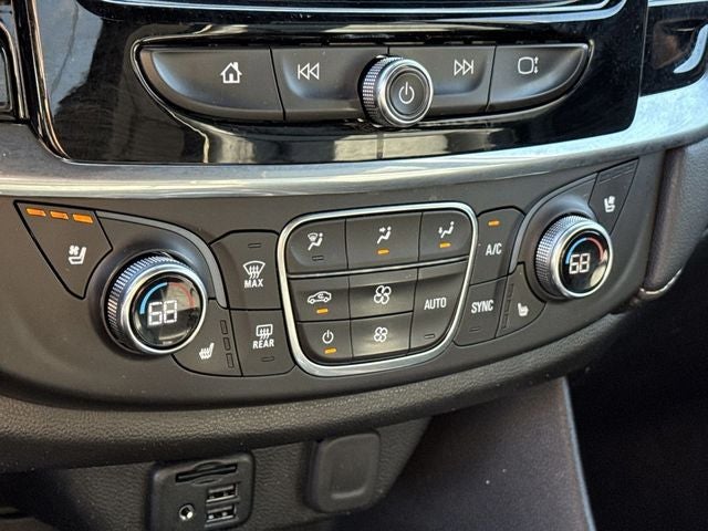 2022 Chevrolet Traverse Premier