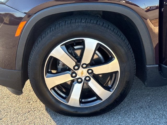 2022 Chevrolet Traverse LT Leather