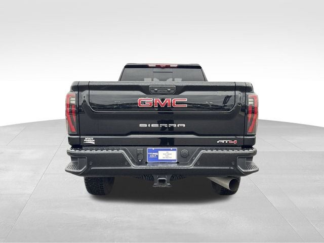 2025 GMC Sierra 2500HD AT4